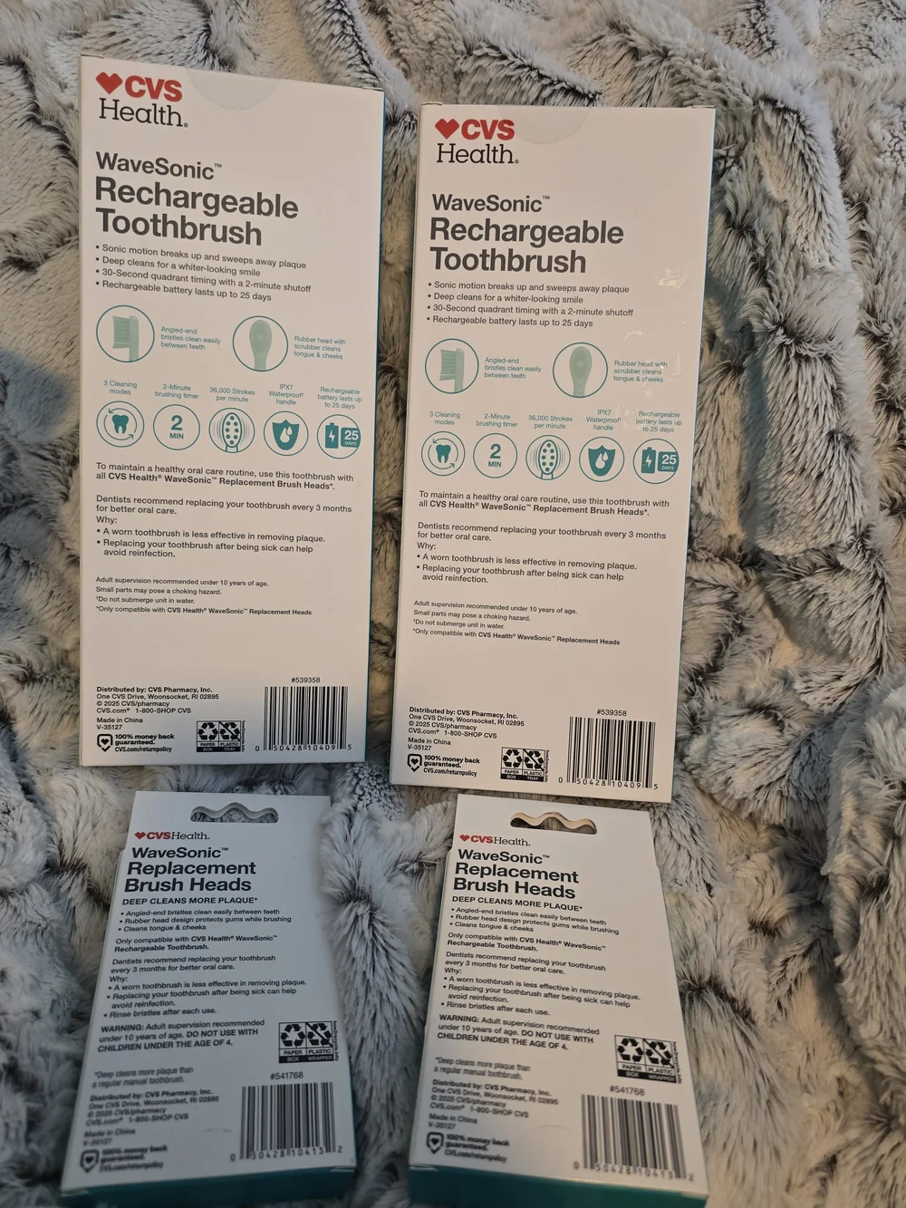 WaveSonic Rechargeable Toothbrush Lot Of 2 With 2 Packs Of Replacement Brush NWT